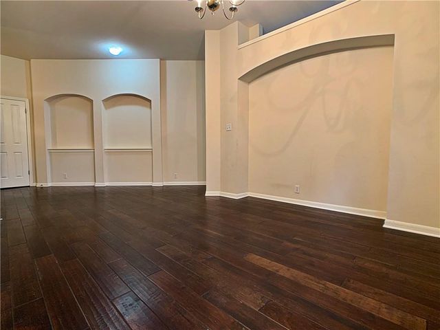 5726 Taylorcrest DR, Austin, TX 78749