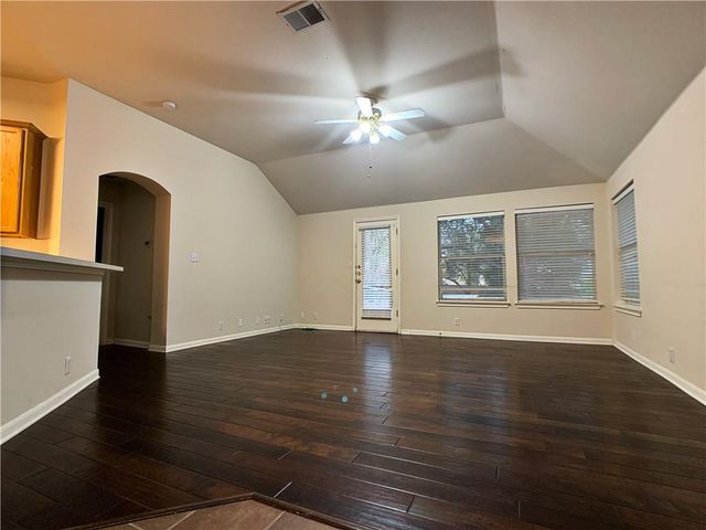 5726 Taylorcrest DR, Austin, TX 78749