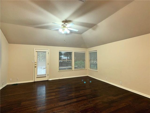 5726 Taylorcrest DR, Austin, TX 78749