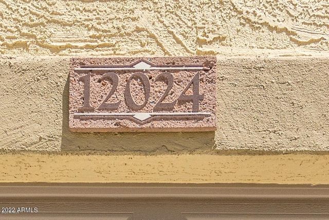 12024 W LOUISE Court, Sun City, AZ 85373