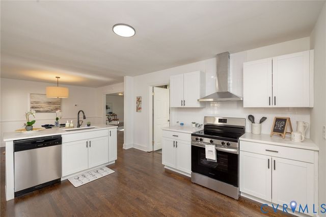 2707 Jimmy Winters Rd, Midlothian, VA 23235