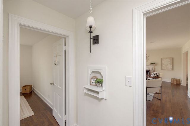 2707 Jimmy Winters Rd, Midlothian, VA 23235