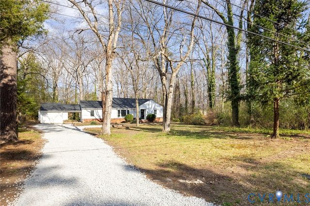 2707 Jimmy Winters Rd, Midlothian, VA 23235