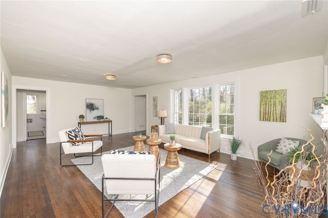 2707 Jimmy Winters Rd, Midlothian, VA 23235