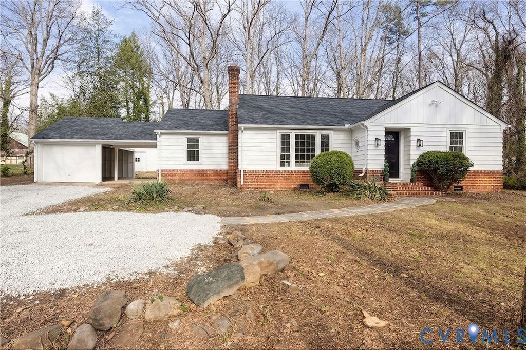 2707 Jimmy Winters Rd, Midlothian, VA 23235