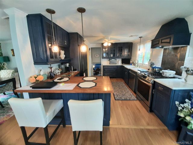 13 Regency Drive, Wappingers Falls, NY 12590