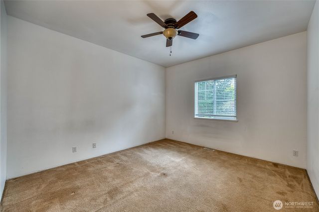 7064 Engine Lane NE, Bremerton, WA 98311