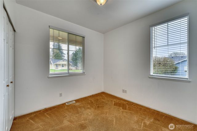 7064 Engine Lane NE, Bremerton, WA 98311