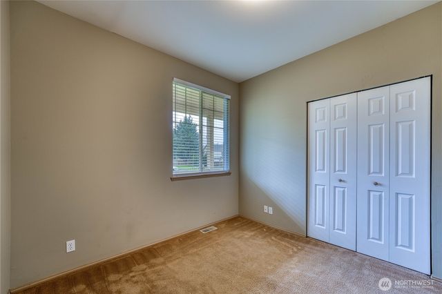 7064 Engine Lane NE, Bremerton, WA 98311