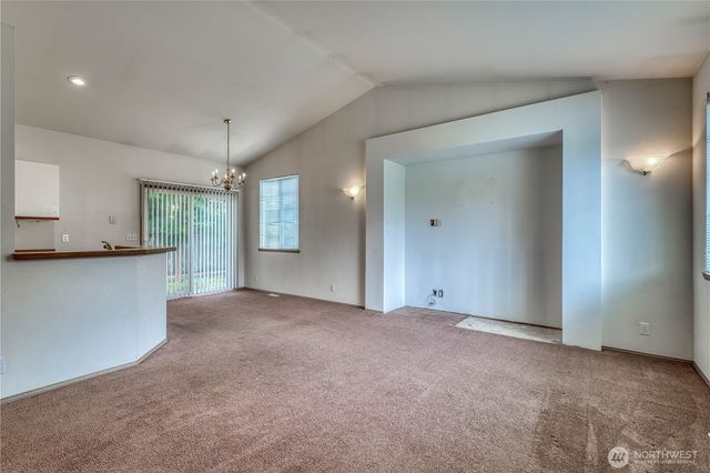 7064 Engine Lane NE, Bremerton, WA 98311
