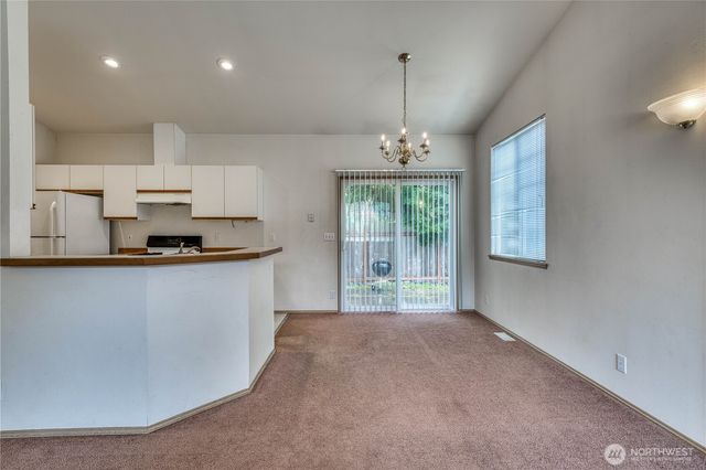 7064 Engine Lane NE, Bremerton, WA 98311