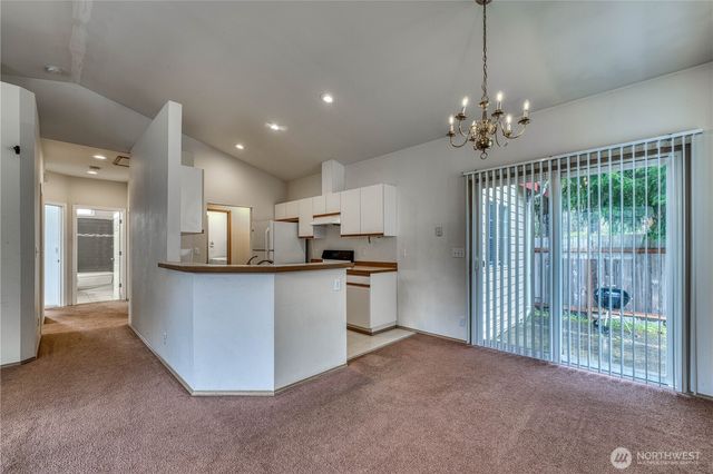 7064 Engine Lane NE, Bremerton, WA 98311
