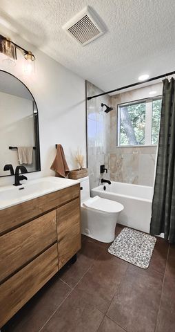18415 Jamaica Path, Lakeville, MN 55044