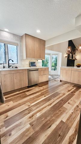 18415 Jamaica Path, Lakeville, MN 55044