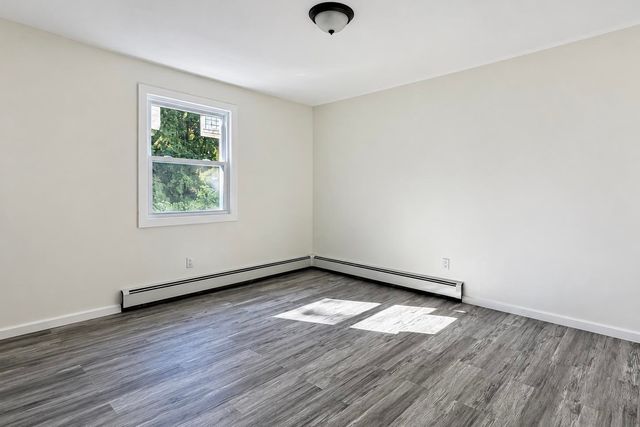 60 White Rock Hill Road, Bow, NH 03304