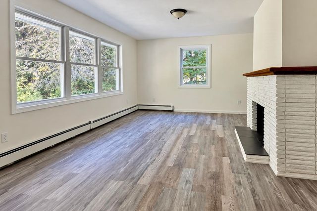60 White Rock Hill Road, Bow, NH 03304