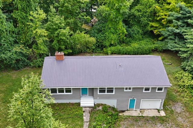 60 White Rock Hill Road, Bow, NH 03304