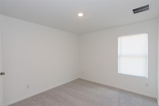 137 Starpacker LN, Jarrell, TX 76537