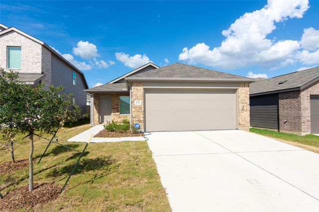 137 Starpacker LN, Jarrell, TX 76537