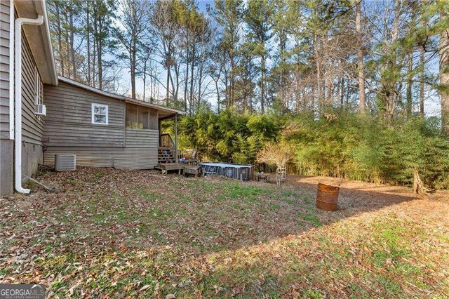 512 Wood Crest Court, Woodstock, GA 30189