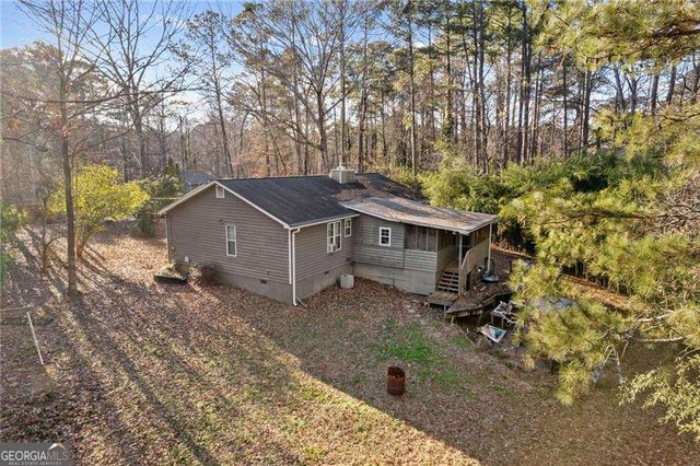 512 Wood Crest Court, Woodstock, GA 30189