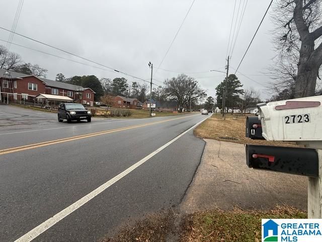 2723 19TH STREET N, Hueytown, AL 35023