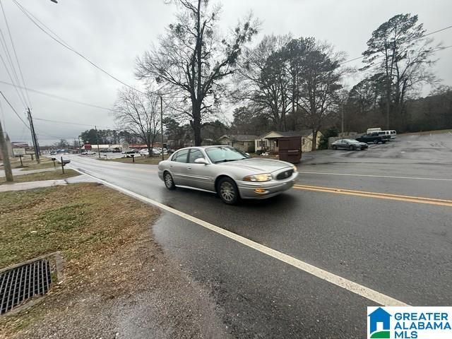 2723 19TH STREET N, Hueytown, AL 35023