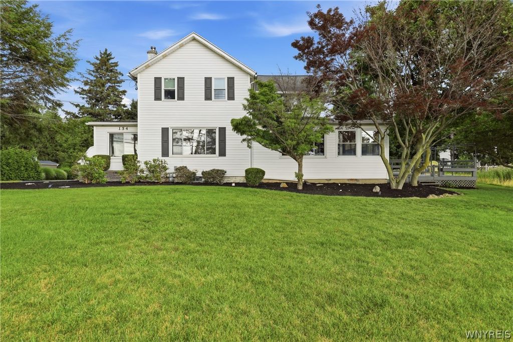 154 Muegel Road, Amherst, NY 14051