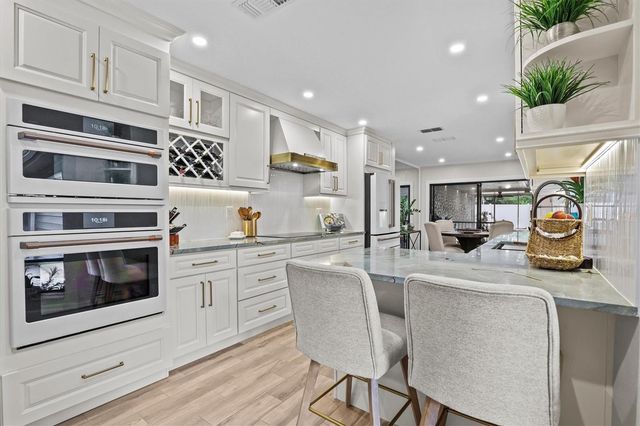 1315 WESTLAKE BOULEVARD, Palm Harbor, FL 34683