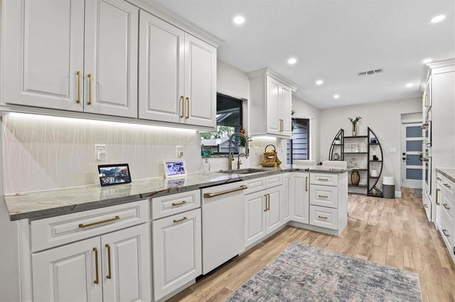 1315 WESTLAKE BOULEVARD, Palm Harbor, FL 34683