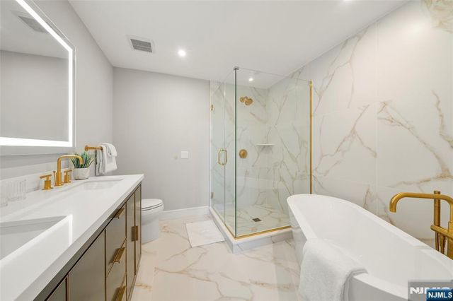 25 Division Street 403, Cresskill, NJ 07626