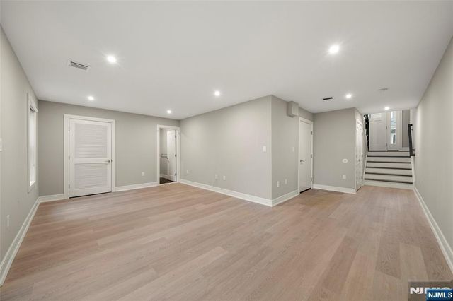 25 Division Street 403, Cresskill, NJ 07626