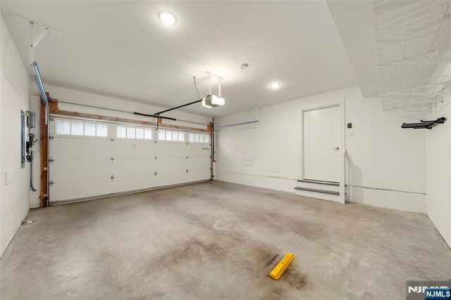 25 Division Street 403, Cresskill, NJ 07626