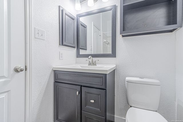213 TAPWOOD LN, Cibolo, TX 78108