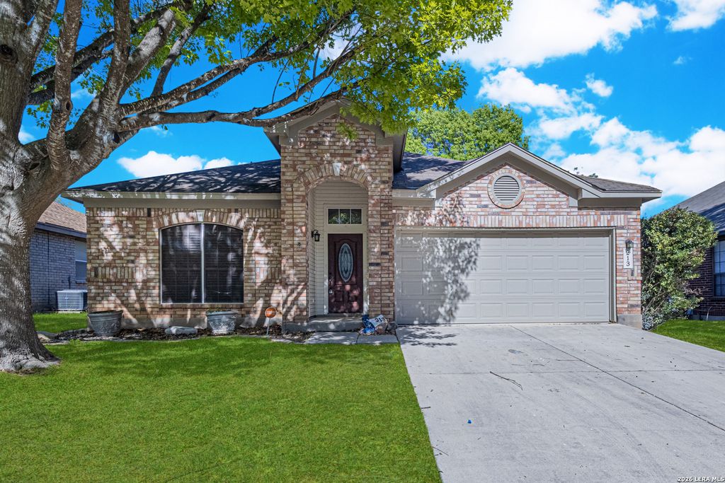 213 TAPWOOD LN, Cibolo, TX 78108