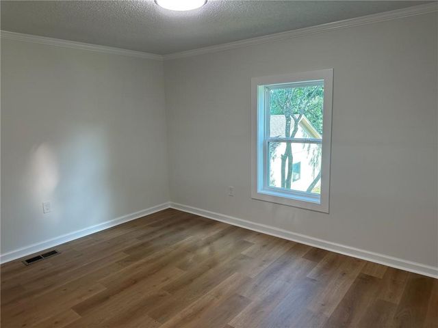 201 E 5th Street, Edgerton, KS 66021