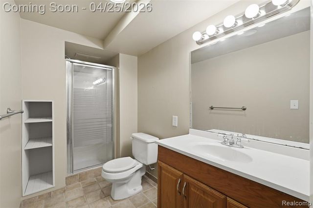 16318 Country Knoll Drive, Northville, MI 48168