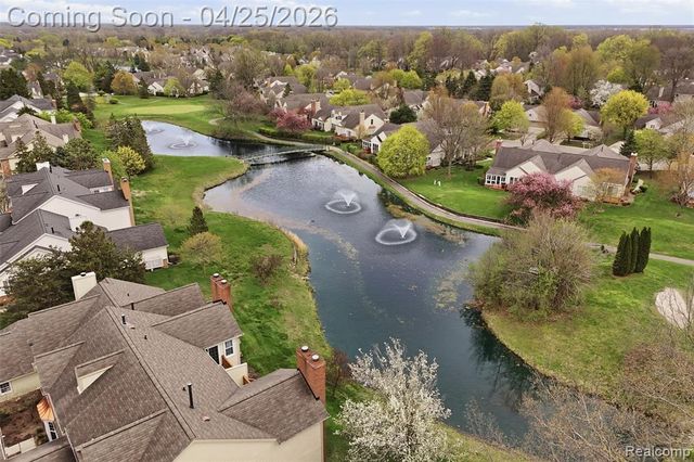 16318 Country Knoll Drive, Northville, MI 48168