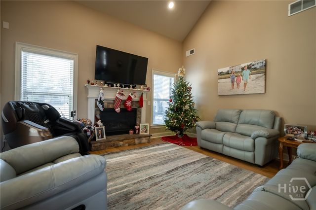 2893 Whitlow Ridge Dr, Bishop, GA 30621