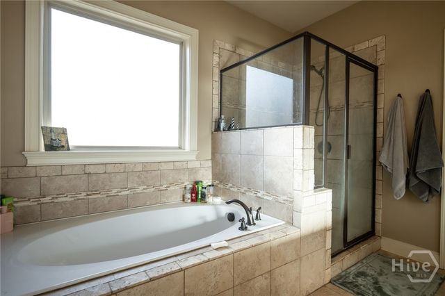 2893 Whitlow Ridge Dr, Bishop, GA 30621