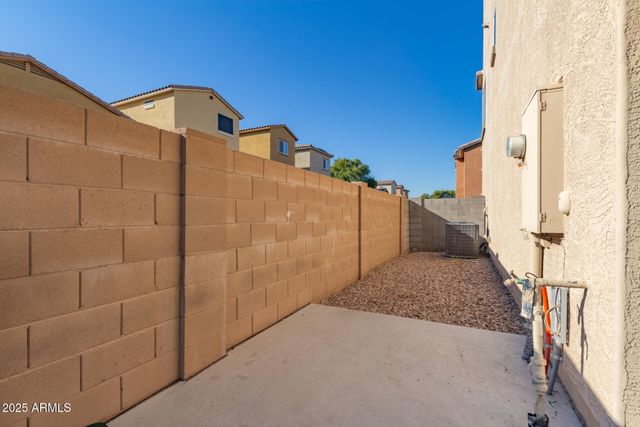 1940 N 77TH Drive, Phoenix, AZ 85035