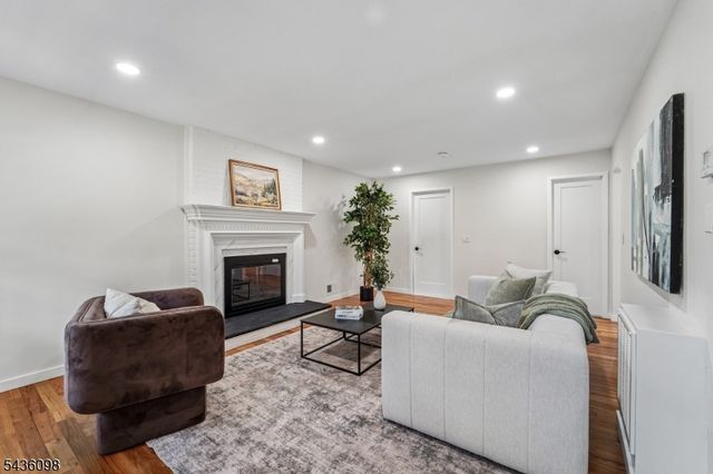 14 Witkowski Way, Wayne Twp., NJ 07470