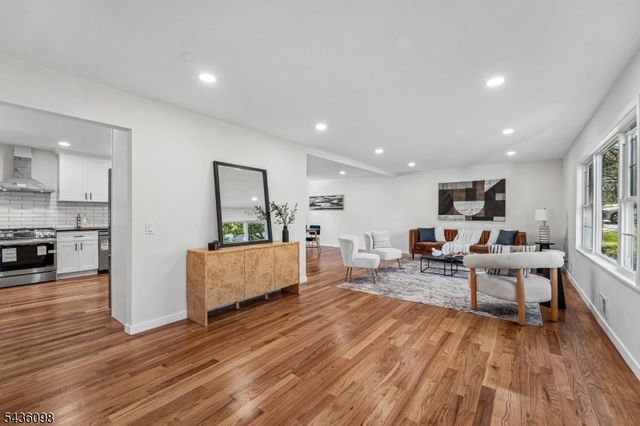 14 Witkowski Way, Wayne Twp., NJ 07470