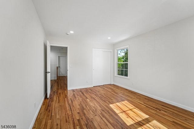 14 Witkowski Way, Wayne Twp., NJ 07470