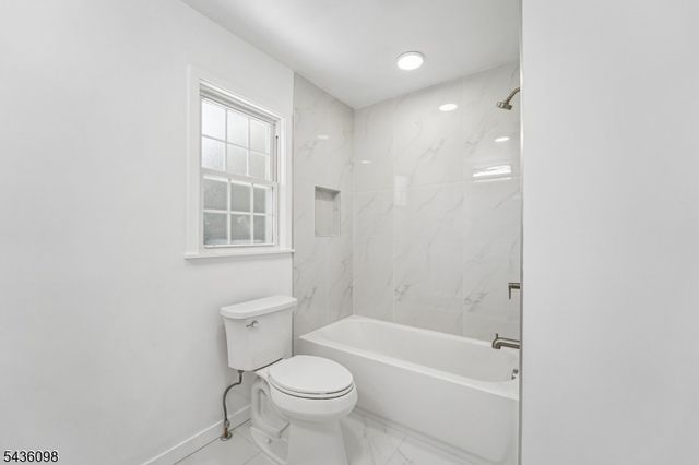 14 Witkowski Way, Wayne Twp., NJ 07470