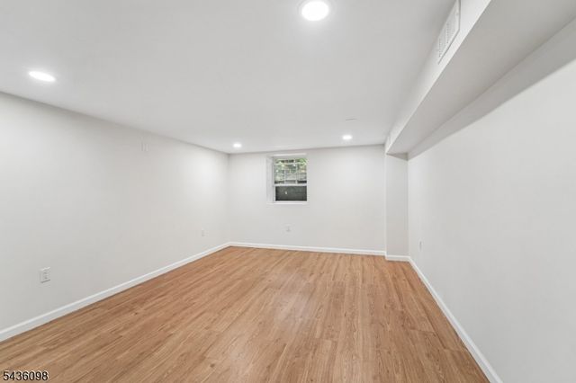 14 Witkowski Way, Wayne Twp., NJ 07470