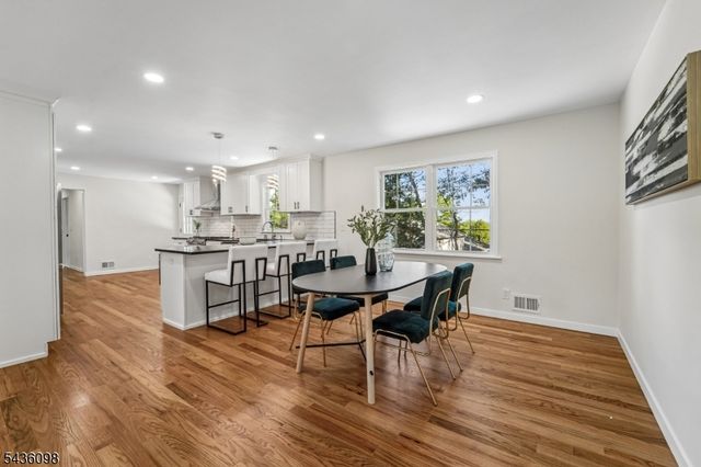 14 Witkowski Way, Wayne Twp., NJ 07470