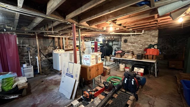72 Proctor Street, Franklin, NH 03235