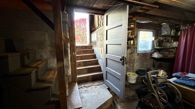 72 Proctor Street, Franklin, NH 03235