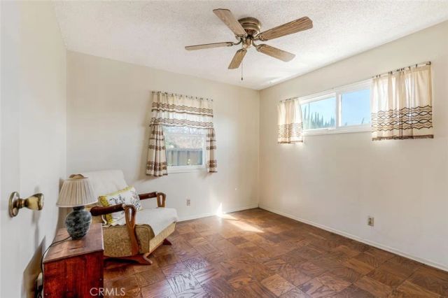 15901 Community, North Hills, CA 91343